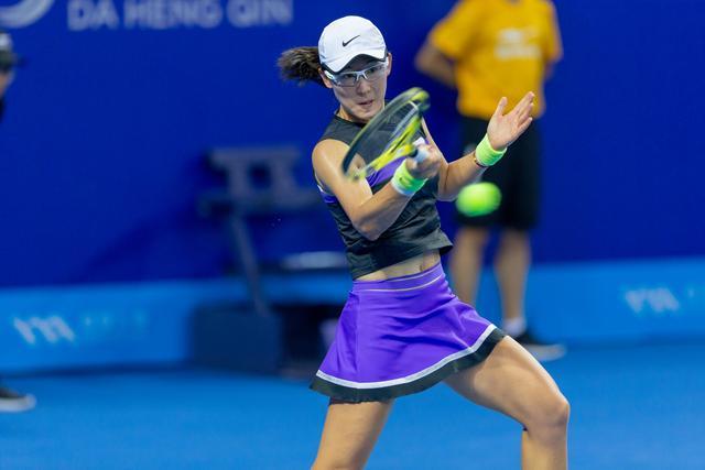 赛场上长期 赛场上长期