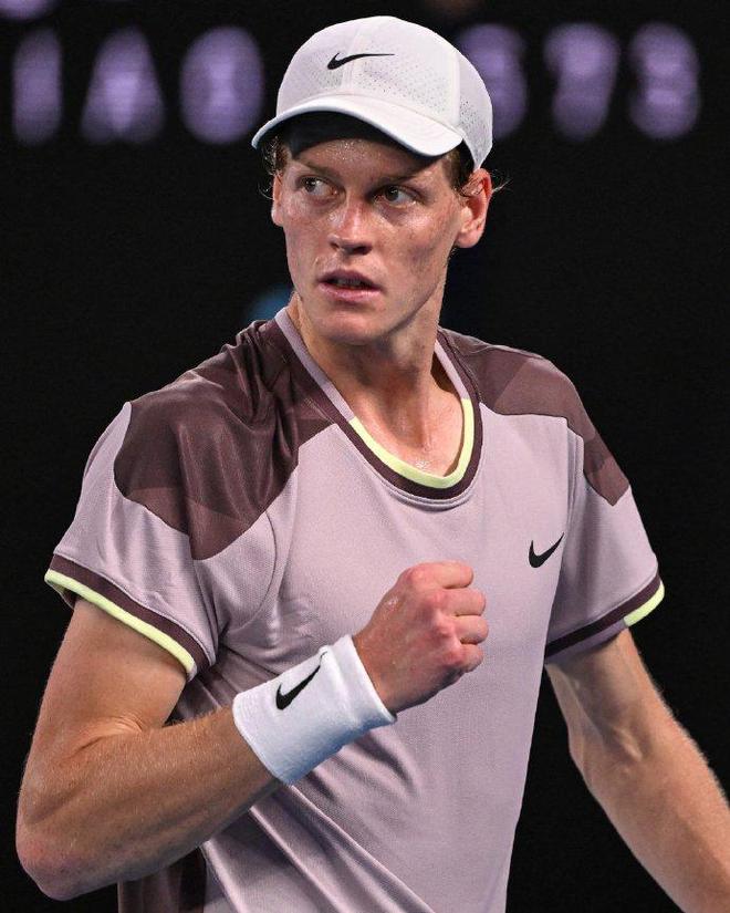 对强风毫不 对强风毫不