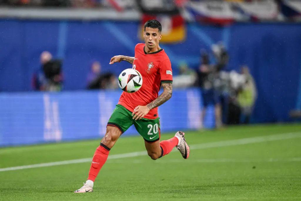 实力比拼成 实力比拼成