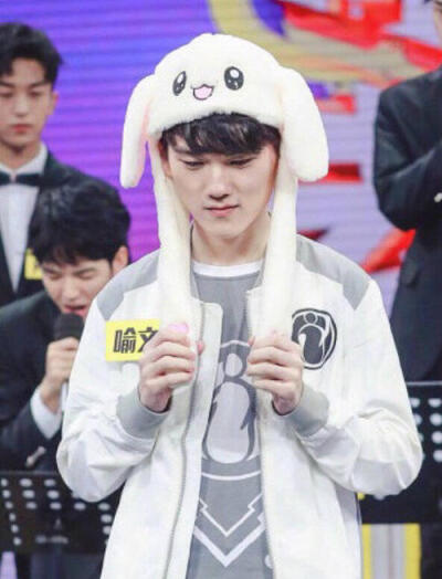 这与湖人此 这与湖人此